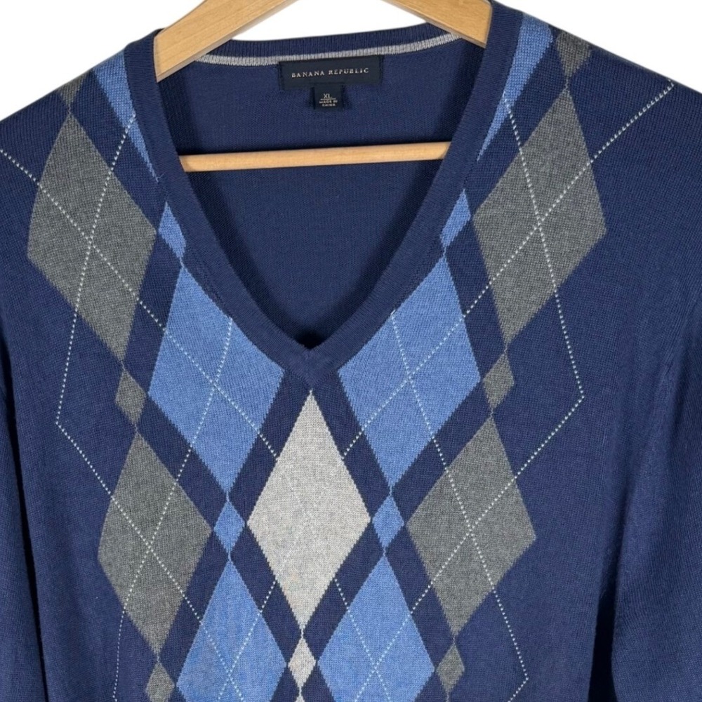 Banana Republic Argyle Silk Cotton Cashmere V-Neck Sweater Mens XL Blue Grey